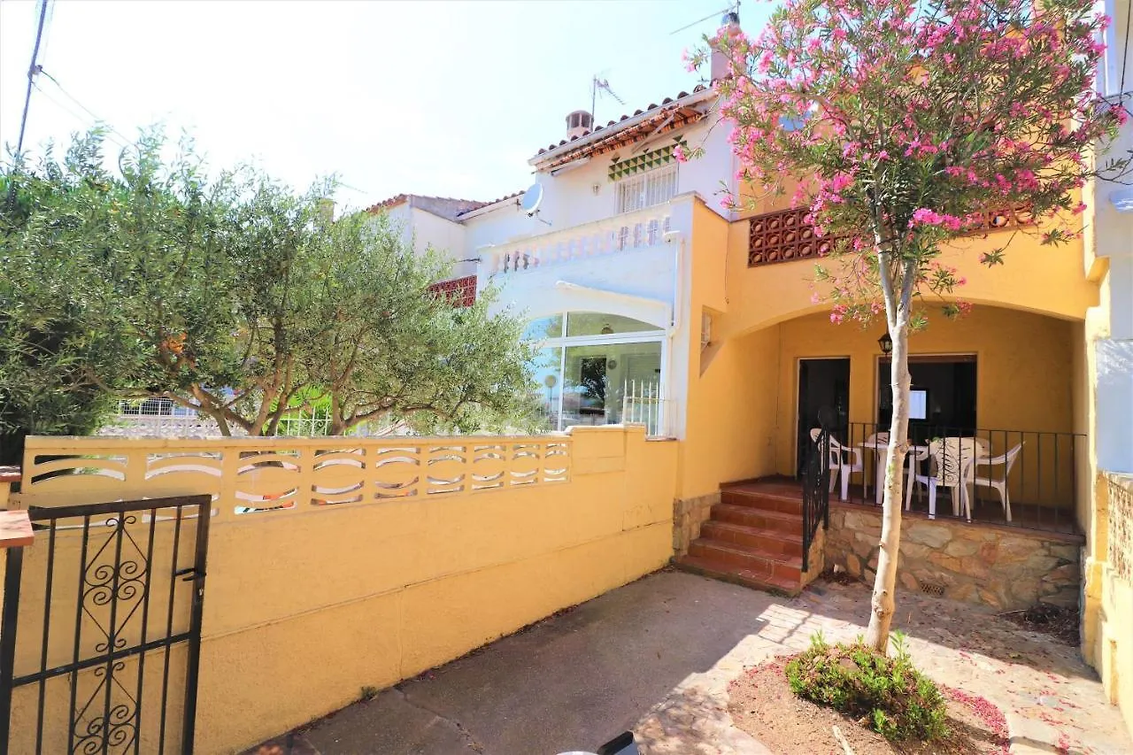 Byblos 74 Empuriabrava - Immo Barneda Holiday home